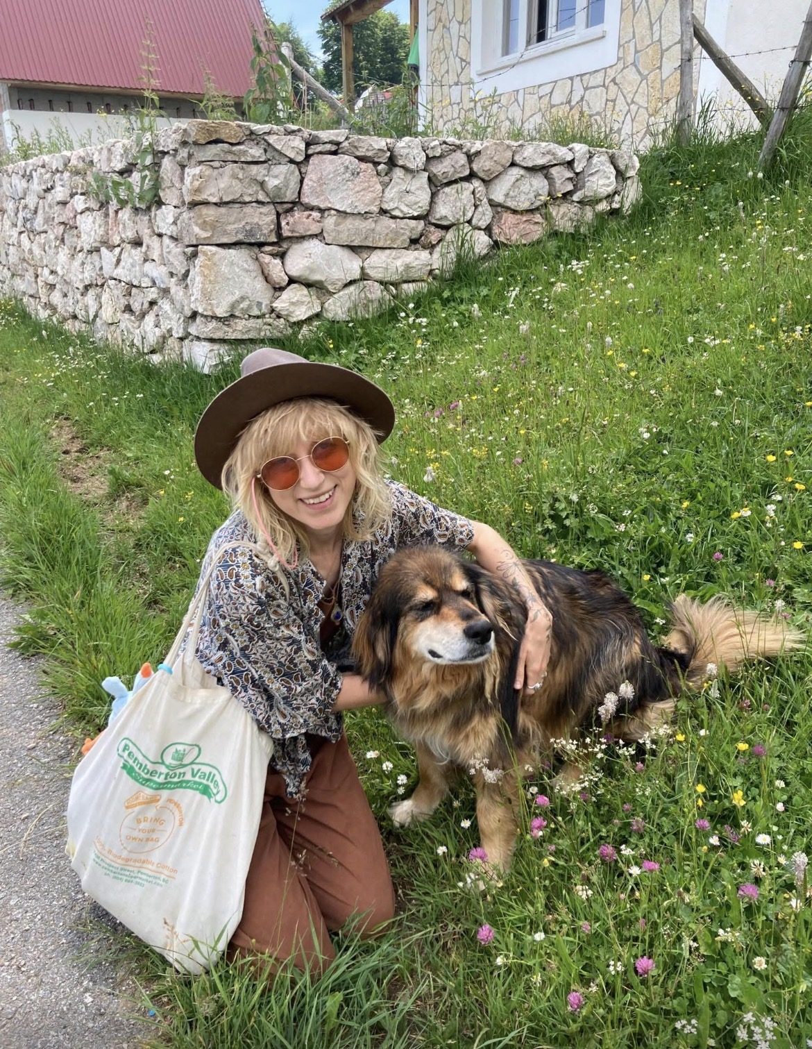 Lauren from Nature Tails Adventures with a dog